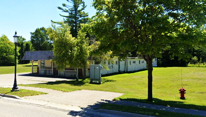 Barkleys Motel - 2022 Street View (newer photo)